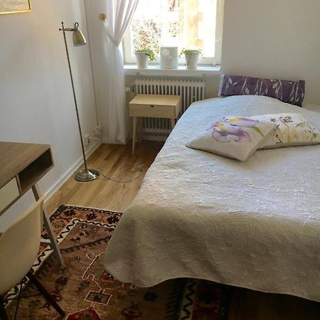 Farsta Bed&Breakfast Stockholm Exterior foto