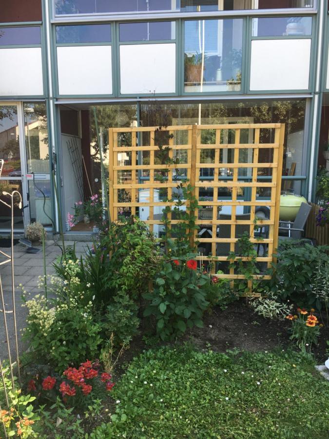 Farsta Bed&Breakfast Stockholm Exterior foto